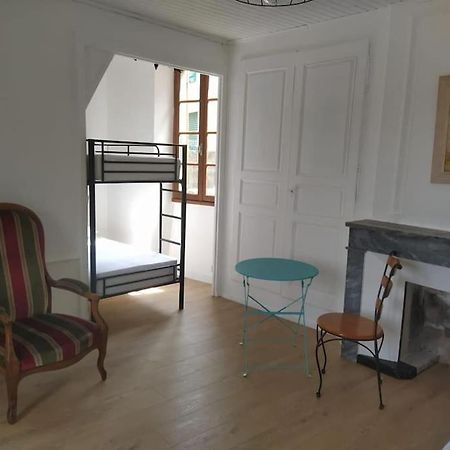 Baix Maison Chez Catherine מראה חיצוני תמונה